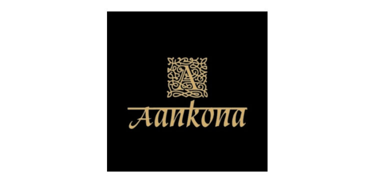 Aankona: Weaving Threads Crafting Dreams - A Woman's Vision to Redefine Fashion