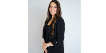 Why Are We Talking More but Connecting Less? Kareena Mehta of Kare Counselling Explains